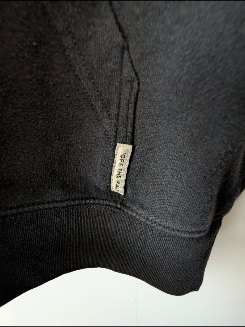 Vans Black Pullover Hoodie with Small Chest Logo - Picture 5 of 8